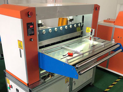 初效过滤器折叠设备M-3-006